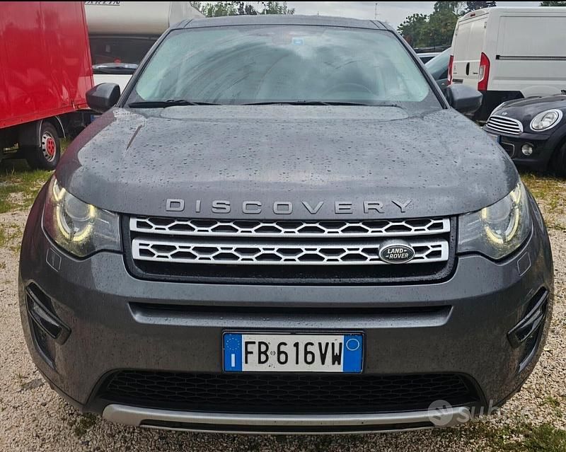 Usata Land Rover Discovery Sport HSE Luxury 179 CV (131 kW) 2016 Grigio SUV