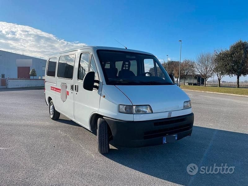 Usata Fiat Ducato 87 CV (63 kW) 1999 Bianco Furgone