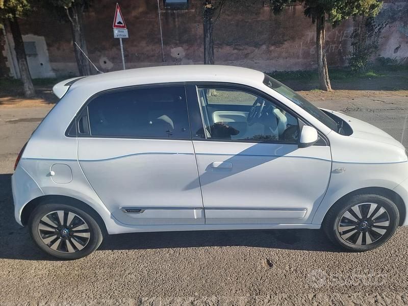 Usata Renault Twingo 60 kW (82 CV) 2021 Bianco Utilitaria