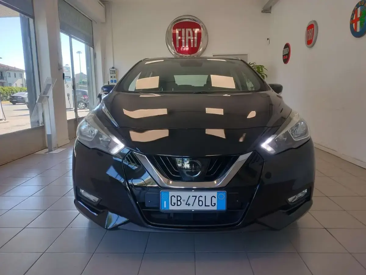 Usata Nissan Micra 90 CV (66 kW) 2018 Nero Utilitaria