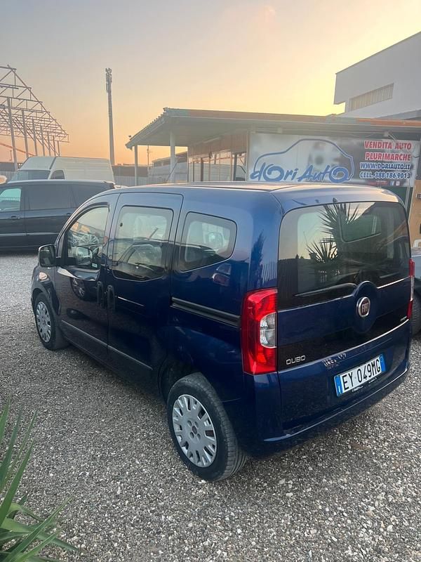 Usata Fiat Qubo Dynamic 75 CV (55 kW) 2015 Blu Monovolume