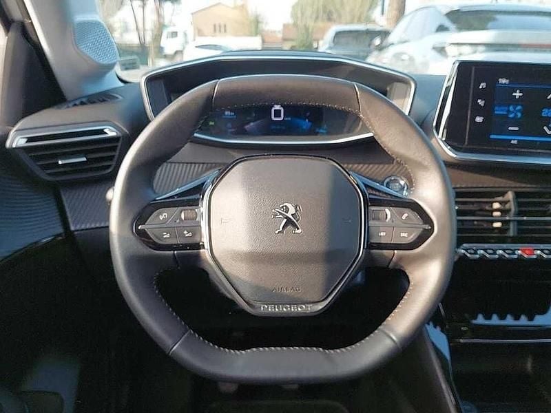 Usata Peugeot 208 Allure 101 CV (74 kW) 2023 Bianco Utilitaria