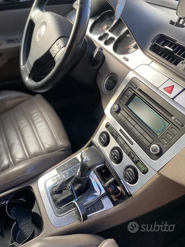 Usata VW Passat 2006 Blu Station wagon
