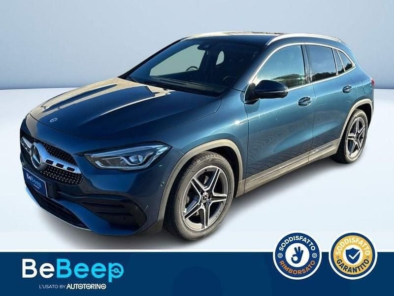 Usata Mercedes GLA200 Premium 150 CV (110 kW) 2022 Blu metallizzato SUV