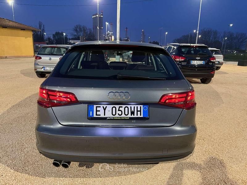 Usata Audi A3 Ambition 150 CV (110 kW) 2015 Gray Berlina