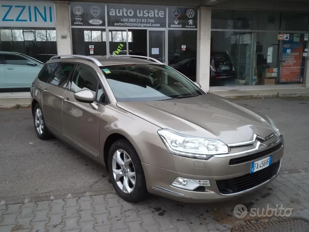 Usata Citroën C5 140 CV (102 kW) 2015 Giallo Station wagon