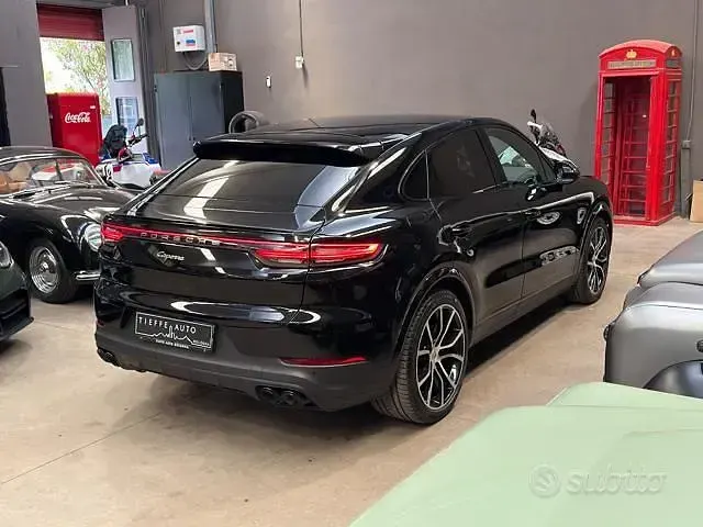 Usata Porsche Cayenne 340 CV (250 kW) 2019 Nero SUV