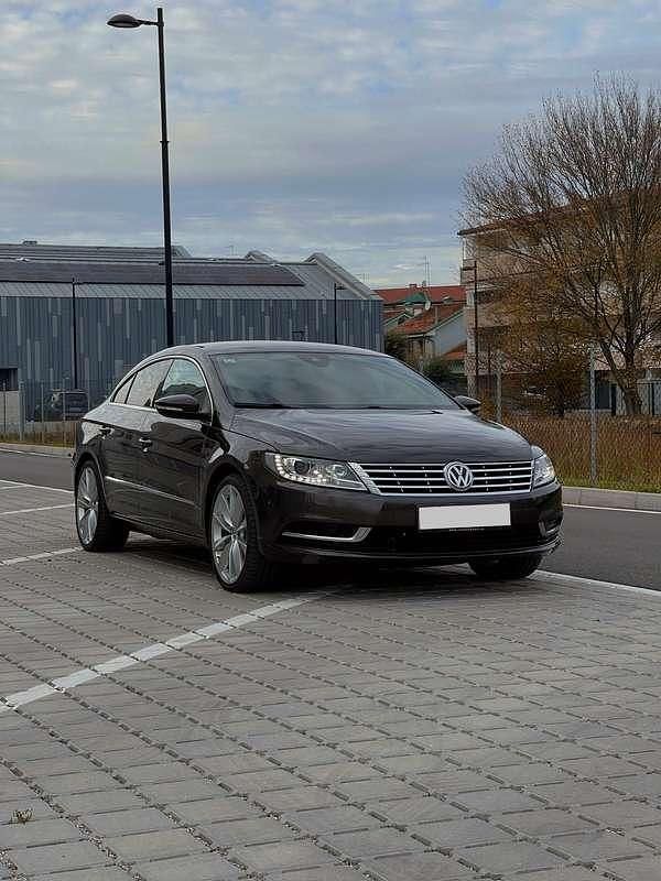 Usata VW Passat 170 CV (125 kW) 2012 Cabrio