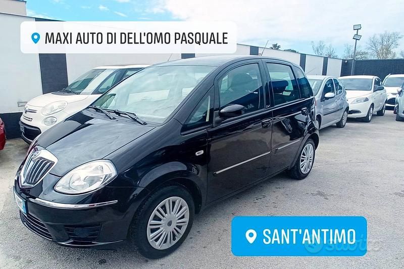 Usata Lancia Musa 77 CV (56 kW) 2008 Nero Monovolume