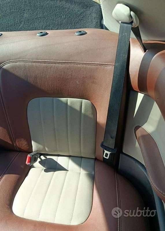 Usata VW New Beetle 2000 Nero Utilitaria