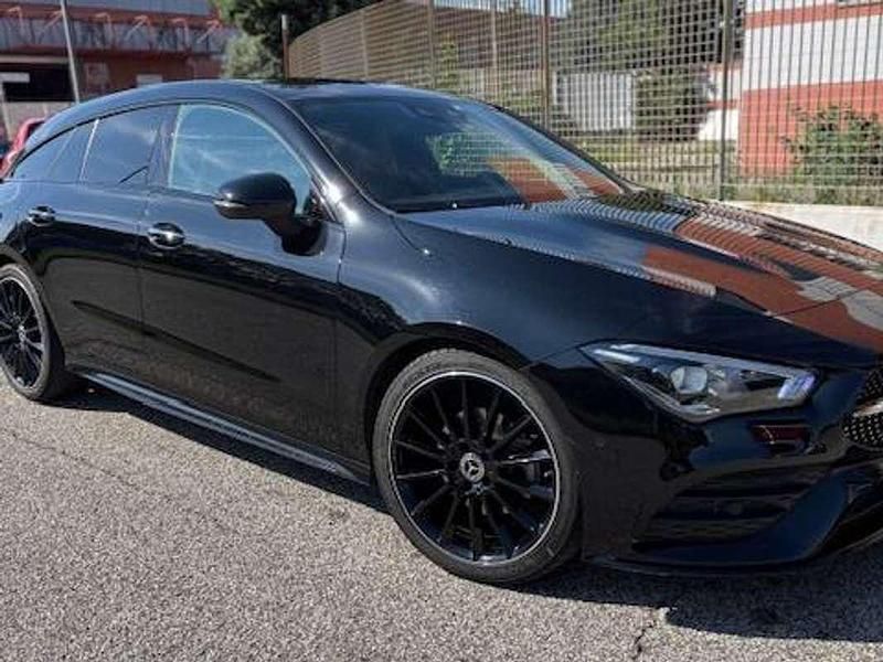 Nero Usata 2021 Mercedes CLA200 Premium Station wagon | 28.300 € (Ottimo prezzo) - Immagine 1/4
