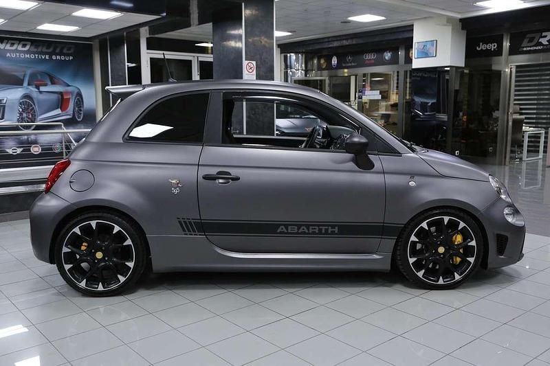 Usata Abarth 595 145 CV (106 kW) 2017 Grigio opaco Utilitaria