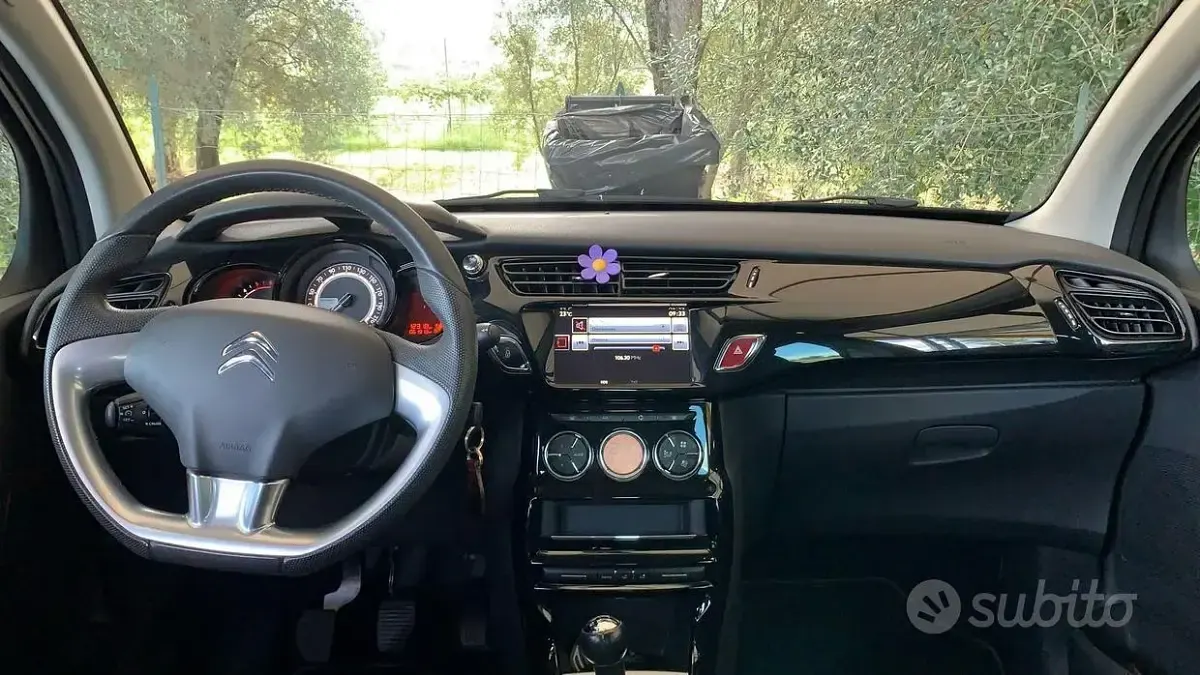 Usata Citroën C3 82 CV (60 kW) 2016 Nero Utilitaria