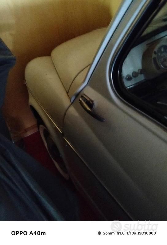 Bianco Usata 1960 Fiat 600D | 9999 € - Immagine 1/4