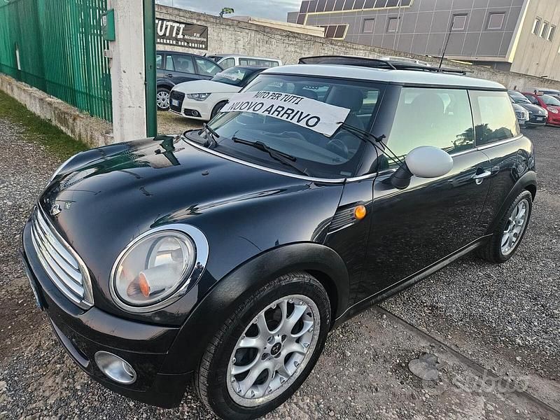 Usata Mini Cooper 120 CV (88 kW) 2008 Nero Utilitaria