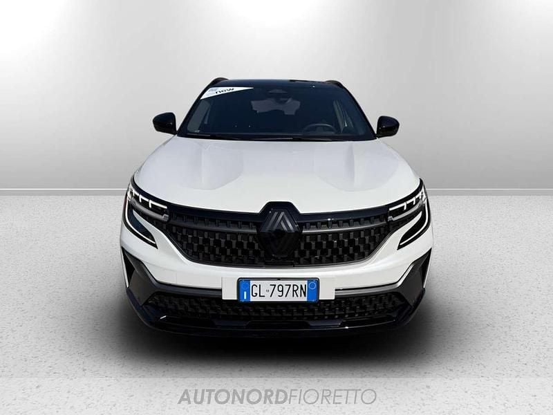 Usata Renault Austral Iconic Esprit Alpine 200 CV (147 kW) 2023 Bianco SUV