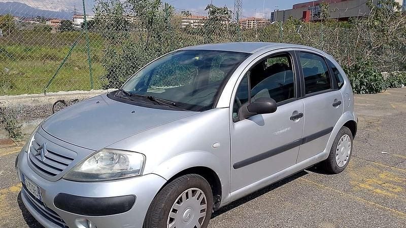 Usata Citroën C3 60 CV (44 kW) 2005 Argento Berlina