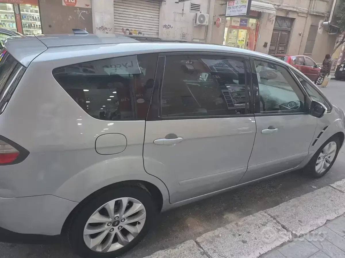 Usata Ford S-MAX S 140 CV (102 kW) 2006 Grigio Monovolume