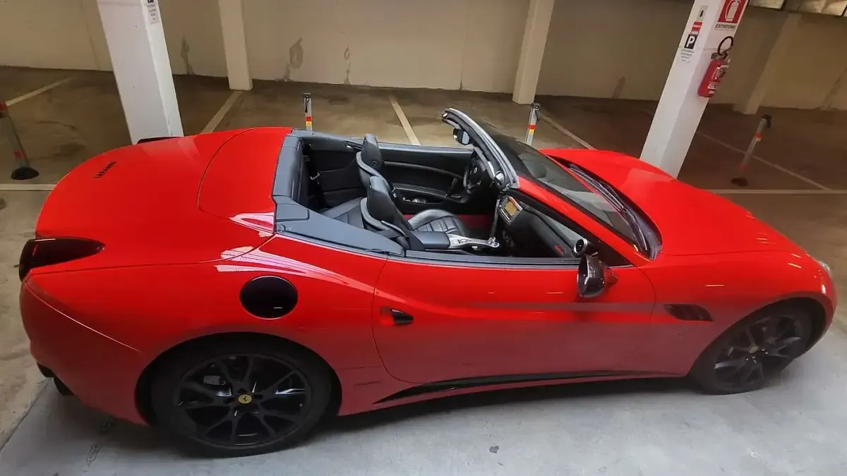 Usata Ferrari California 460 CV (338 kW) 2010 Cabrio