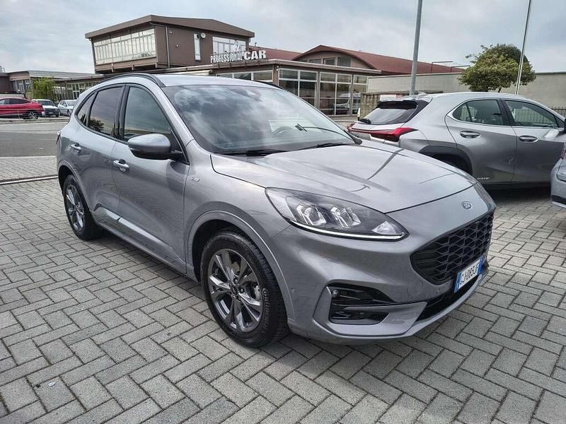 Usata Ford Kuga ST-Line 190 CV (139 kW) 2022 Grigio SUV