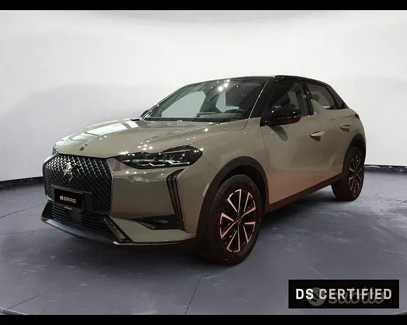 Usata DS Automobiles DS3 Bastille 101 CV (74 kW) 2023 Grigio SUV