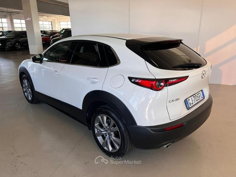 Usata Mazda CX-30 150 CV (110 kW) 2022 Arctic white SUV