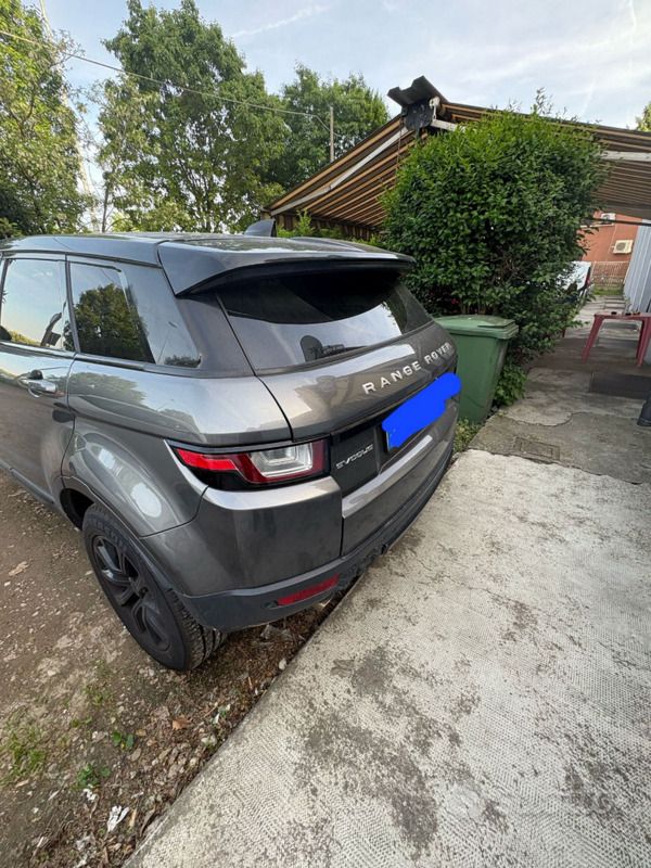 Usata Land Rover Range Rover evoque 150 CV (110 kW) 2019 Grigio SUV