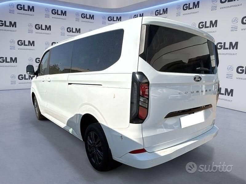 Nuova Ford Tourneo Custom Titanium 136 CV (100 kW) 2025 Bianco Furgone