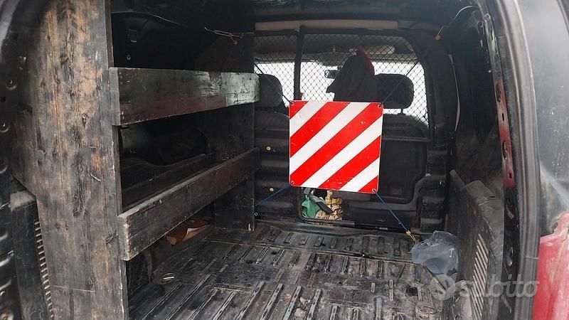 Usata Citroën Berlingo 75 CV (55 kW) 2008 Nero Monovolume