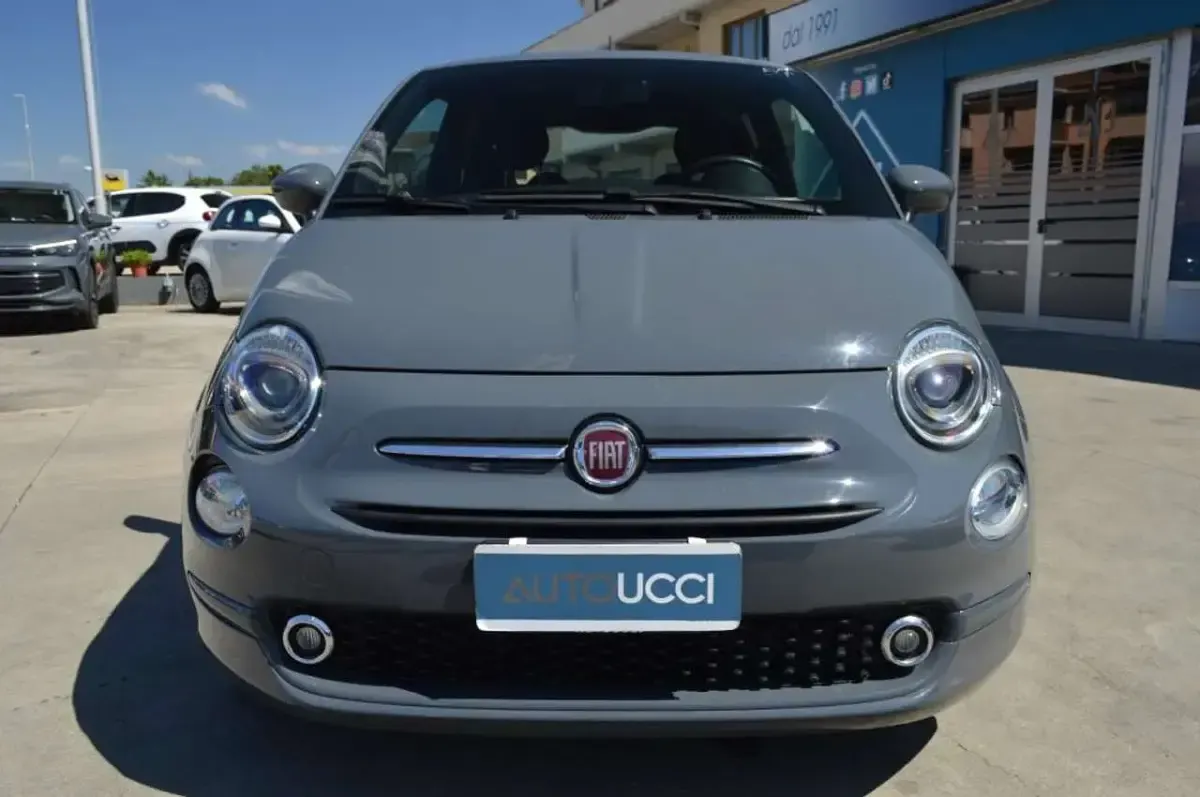 Usata Fiat 500 69 CV (50 kW) 2022 Grigio colosseo Utilitaria