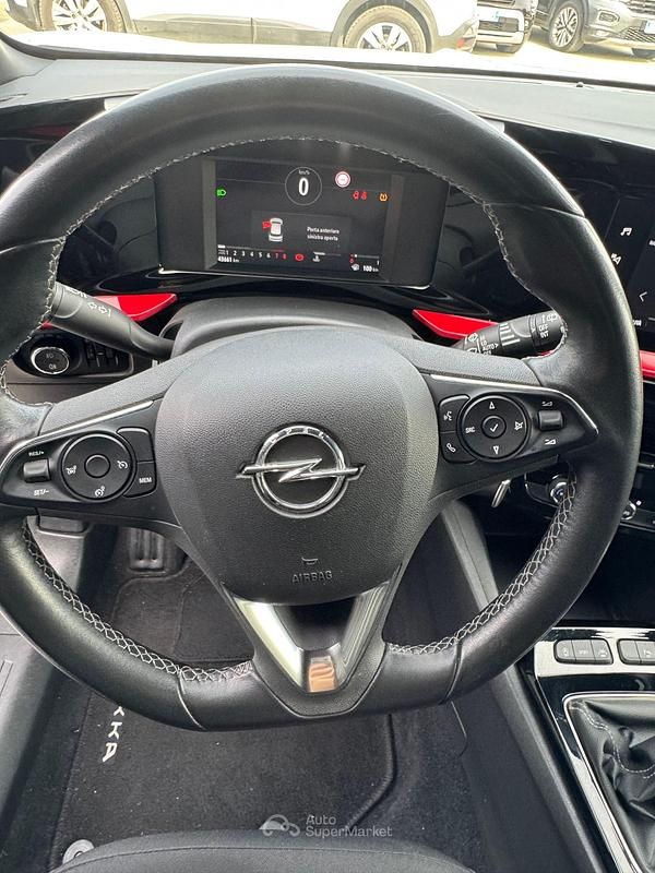 Usata Opel Mokka GS Line 101 CV (74 kW) 2022 Bianco SUV
