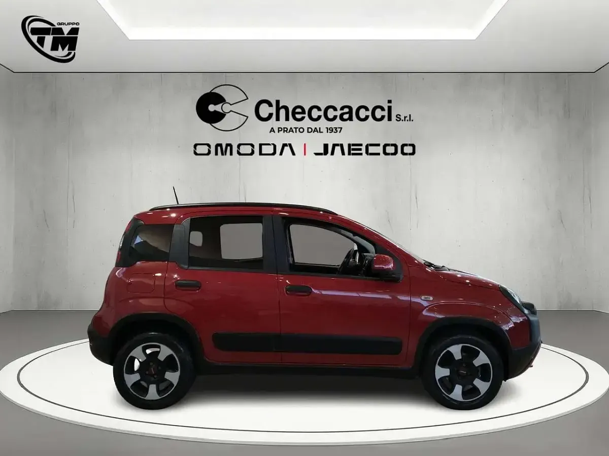 Usata Fiat Panda Cross Cross 69 CV (50 kW) 2024 Rosso Utilitaria