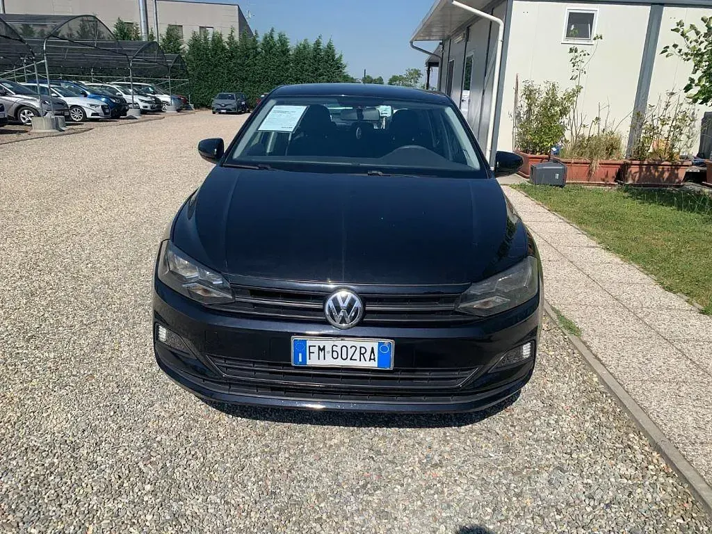 Usata VW Polo Comfortline 65 CV (47 kW) 2017 Nero Berlina