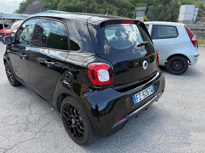 Usata Smart ForFour Brabus 71 CV (52 kW) 2019 Nero Utilitaria