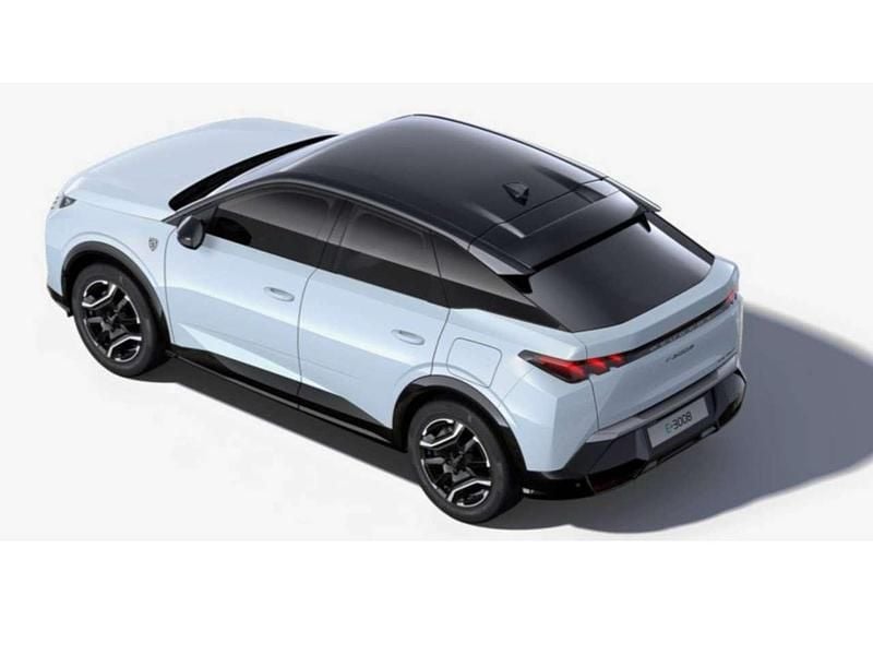 Usata Peugeot e-3008 GT 156 kW (213 CV) 2024 Bianco SUV