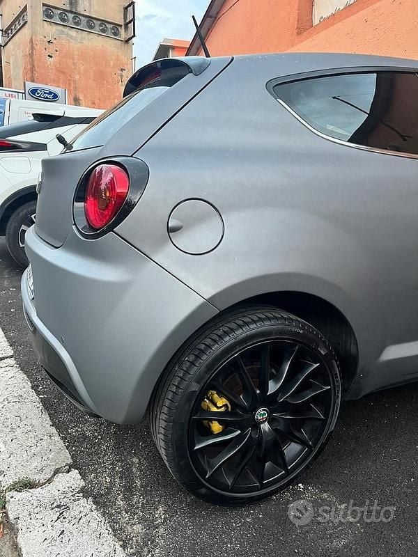 Usata 2010 Alfa Romeo MiTo Quadrifoglio Verde Due volumi | 6400 € - Immagine 1/4