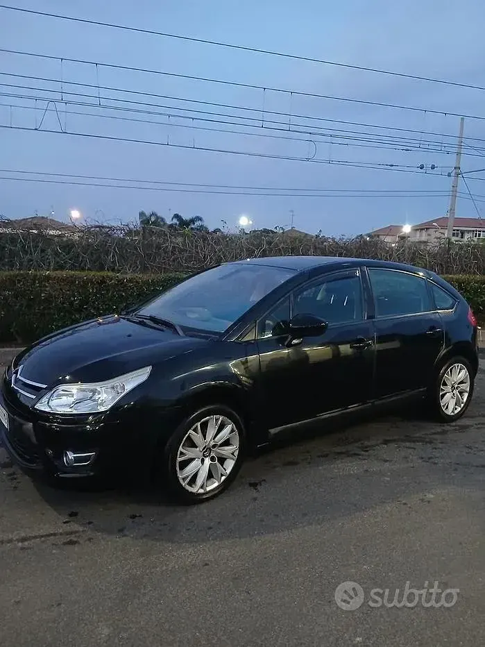 Usata Citroën C4 109 CV (80 kW) 2009 Nero Berlina