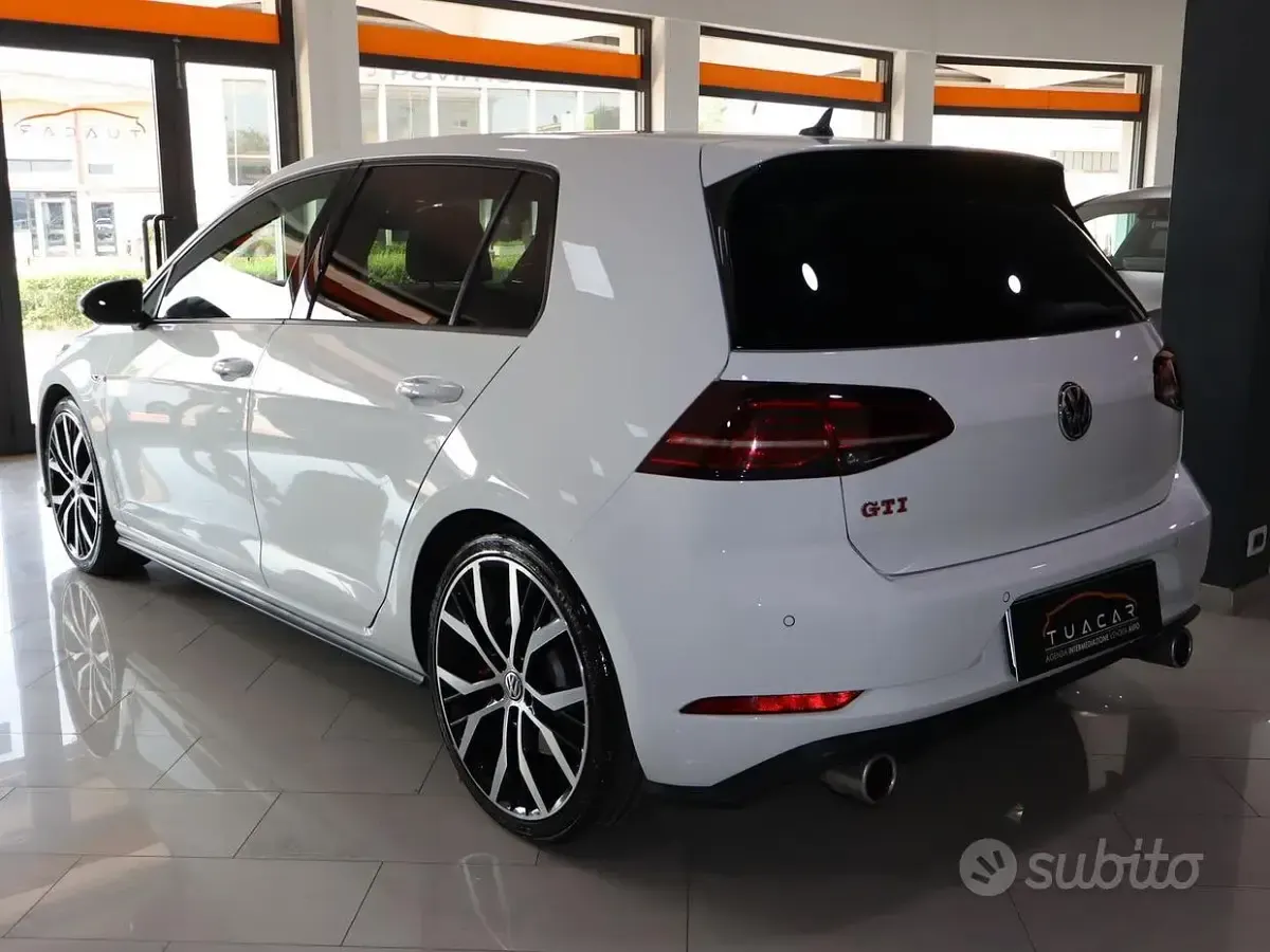 Usata VW Golf VII Highline 245 CV (180 kW) 2019 Bianco Berlina