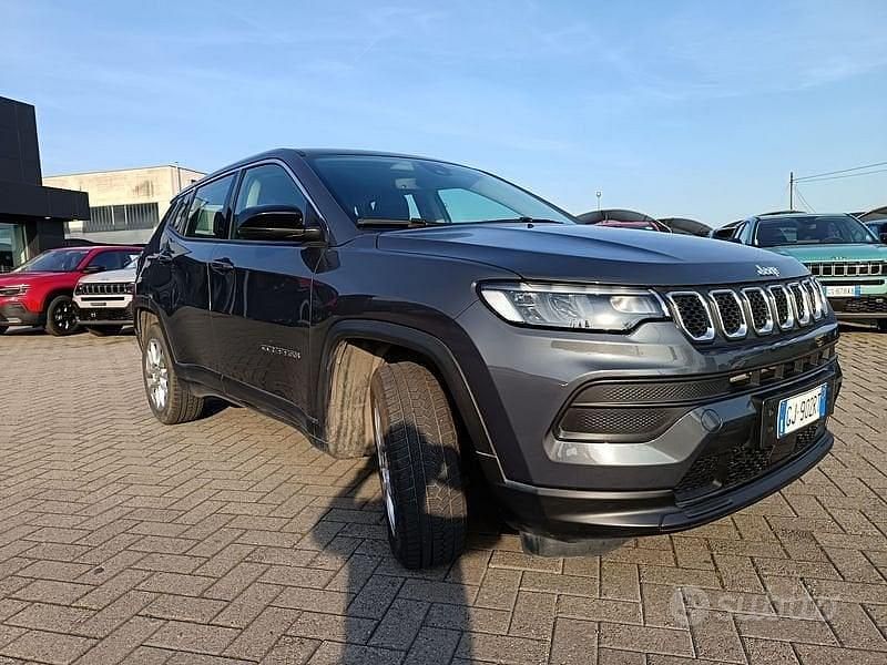 Usata Jeep Compass 131 CV (96 kW) 2022 Grigio SUV