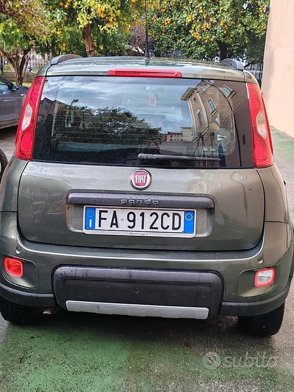 Usata Fiat Panda 4x4 86 CV (63 kW) 2015 Verde Utilitaria