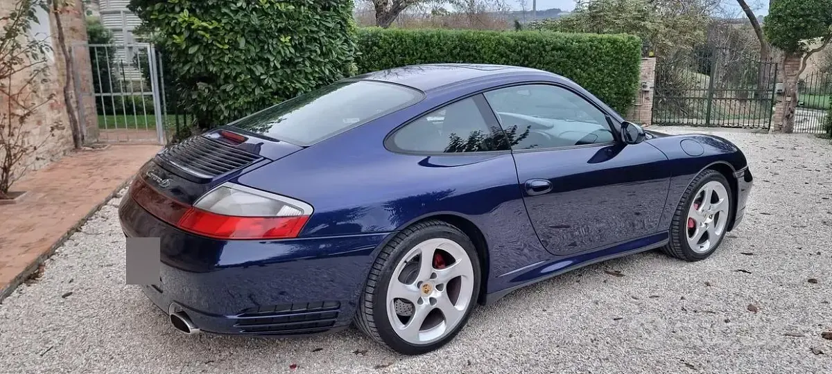 Usata Porsche 996 320 CV (235 kW) 2002 Bluazzurro Coupé