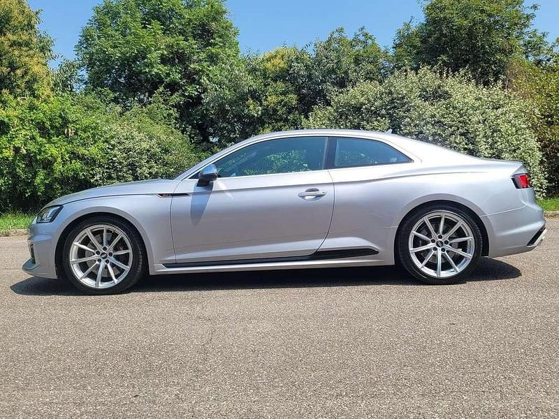 Argento Usata 2019 Audi RS5 Ambiente Coupé | 44.400 € (Buon prezzo) - Immagine 1/4