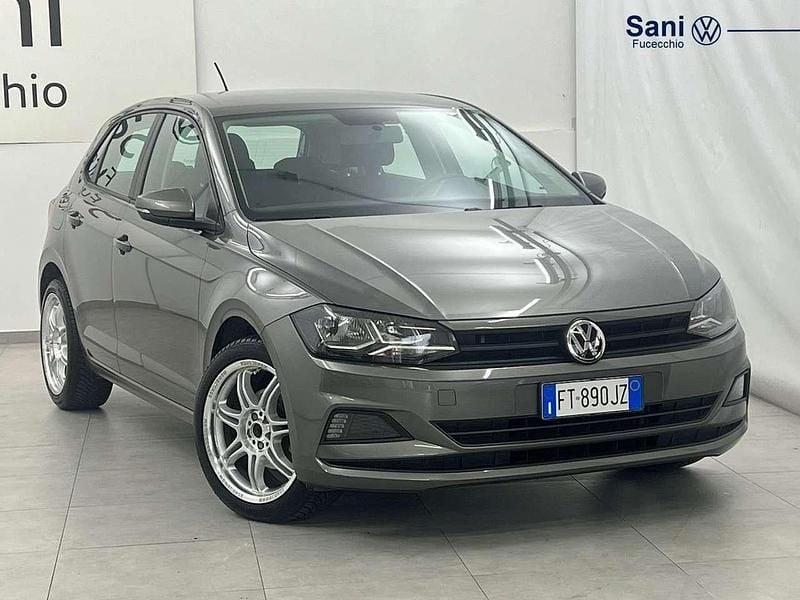 Gray Usata 2018 VW Polo Trendline Tre volumi | 11.000 € (Buon prezzo) - Immagine 1/4