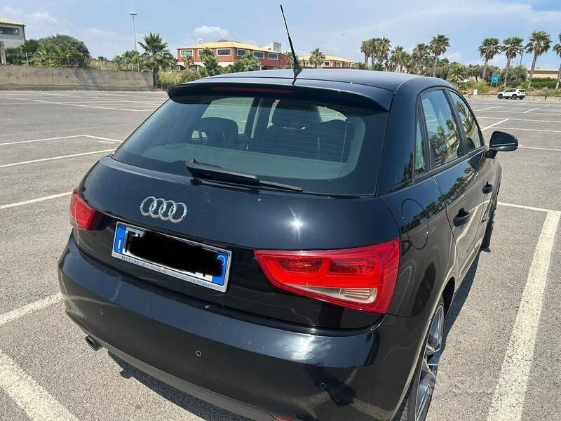 Usata Audi A1 116 CV (85 kW) 2012 Nero Utilitaria
