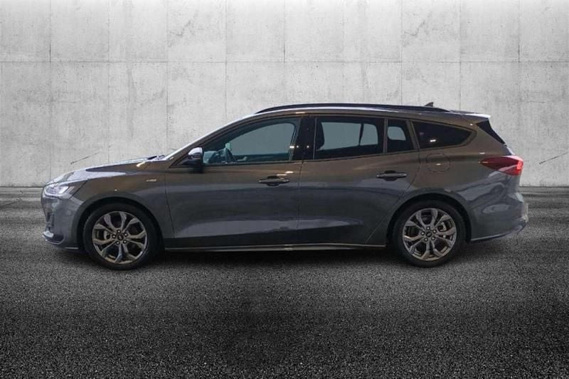 Usata Ford Focus ST-Line 155 CV (114 kW) 2025 Grigio Station wagon