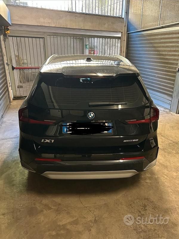 Usata BMW iX1 xLine 150 kW (204 CV) 2024 Nero SUV