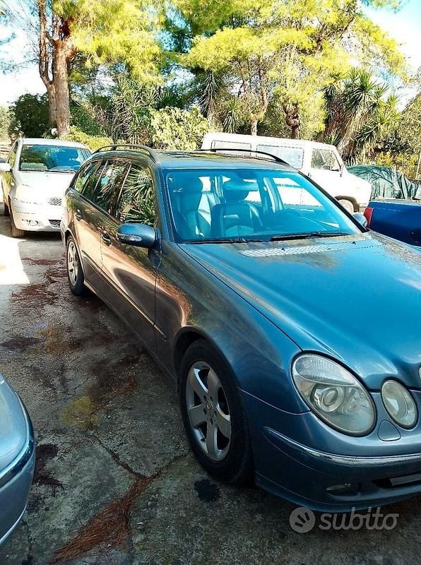 Usata Mercedes 320 204 CV (150 kW) 2025 Grigio Station wagon