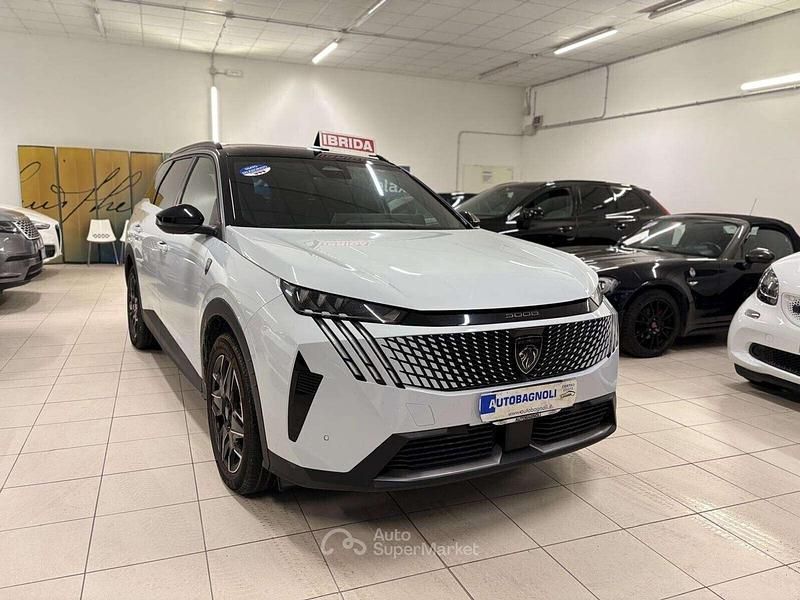Usata Peugeot 5008 GT 136 CV (100 kW) 2025 Bianco SUV