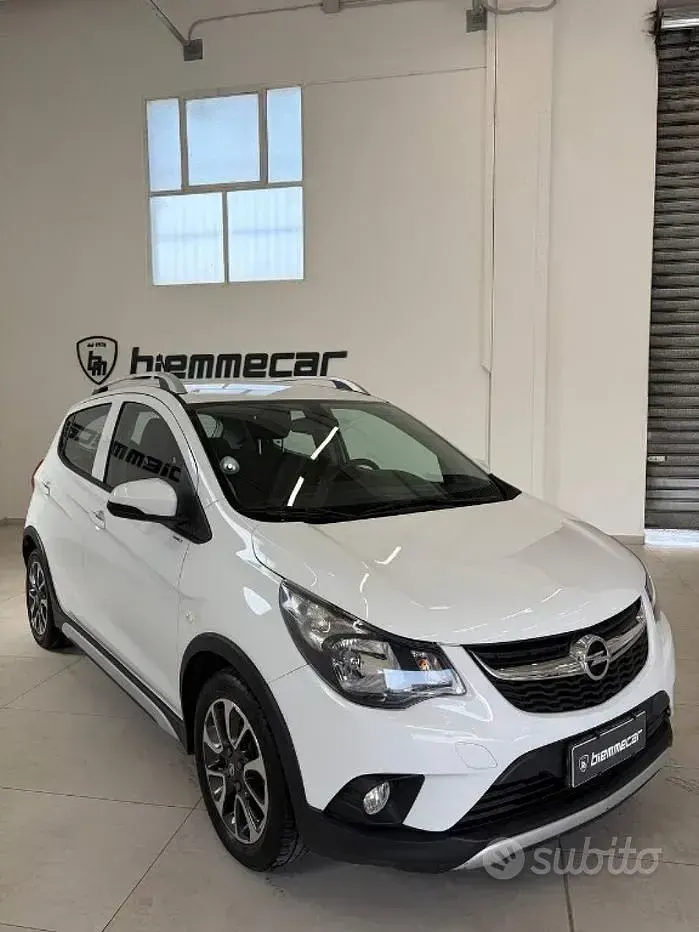Usata Opel Karl Rocks 73 CV (53 kW) 2018 Bianco Utilitaria