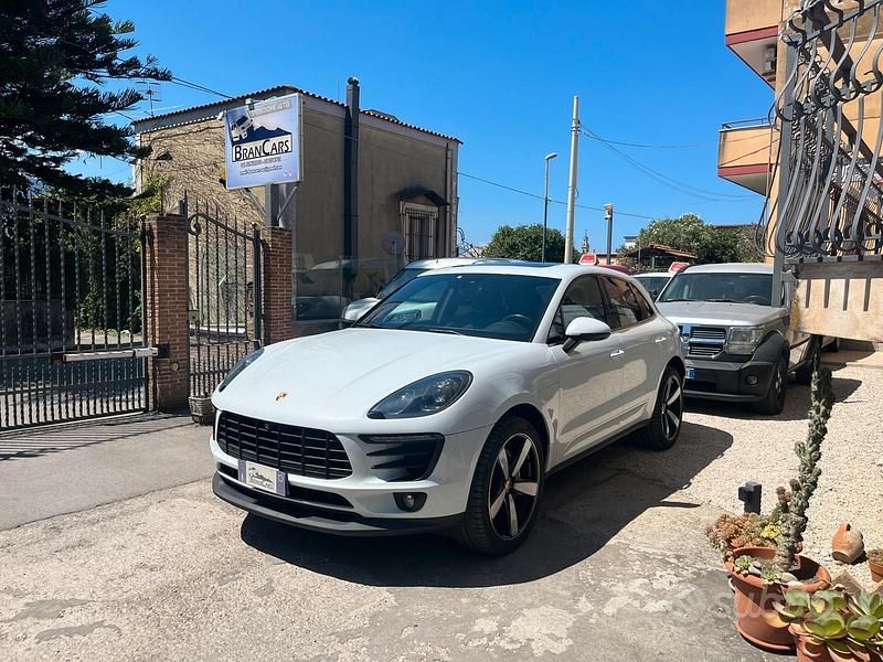 Bianco Usata 2016 Porsche Macan S SUV | 24.890 € (Molto cara) - Immagine 1/4